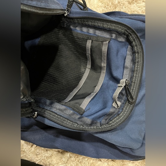 Blue vintage jansport backpack 🎒 - Picture 4 of 4